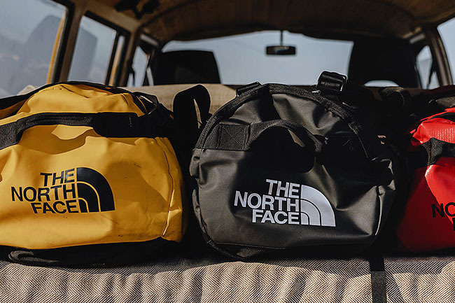 the north face duffel-bags